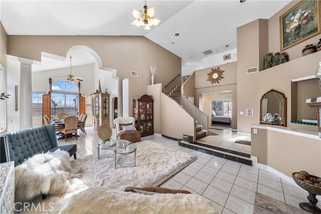 Detail Gallery Image 8 of 63 For 17234 Gamble Ave, Riverside,  CA 92504 - 5 Beds | 3 Baths