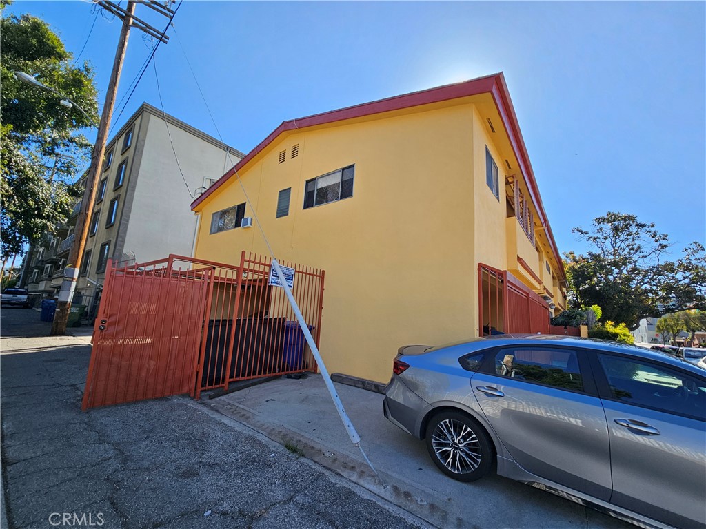 MLS #SR25102078 img 6