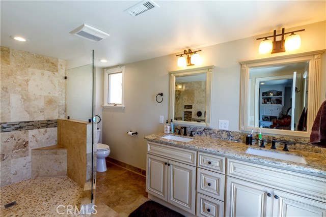 5818 Sunmist Drive, Rancho Palos Verdes, California 90275, 5 Bedrooms Bedrooms, ,3 BathroomsBathrooms,Residential,Sold,Sunmist,PV17230947