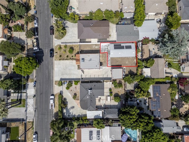 15849 Marlin Place, Van Nuys CA: https://media.crmls.org/medias/91739507-6b0c-4956-85d2-d6c261fbe11e.jpg