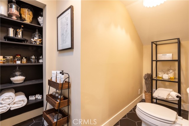 Detail Gallery Image 29 of 73 For 250 N Primrose Ave, Monrovia,  CA 91016 - 5 Beds | 3 Baths