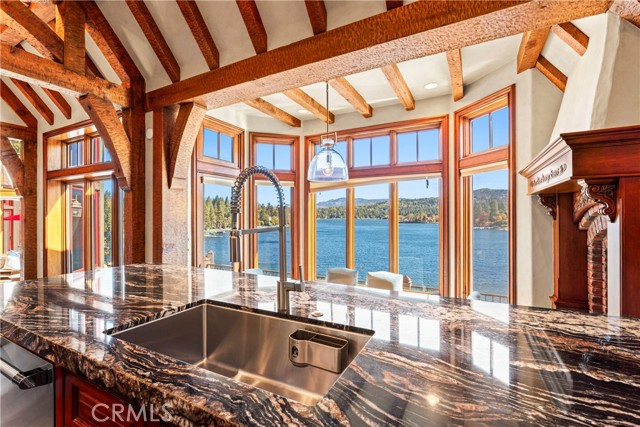 Detail Gallery Image 29 of 70 For 27453 Bayshore Dr, Lake Arrowhead,  CA 92352 - 8 Beds | 6/2 Baths