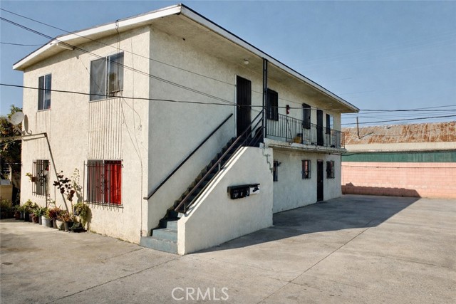 Detail Gallery Image 2 of 4 For 1339 E Wesley Dr, Long Beach,  CA 90806 - – Beds | – Baths