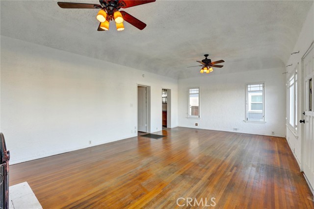 Detail Gallery Image 9 of 35 For 5907 Ibbetson Avenue, Lakewood,  CA 90713 - 2 Beds | 1 Baths