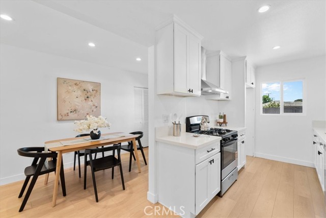 8316 Reseda Avenue, Fontana CA: https://media.crmls.org/medias/91742c6a-8522-44ad-bb71-2c426515772c.jpg
