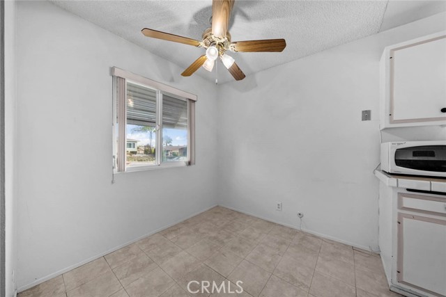 Detail Gallery Image 14 of 40 For 3648 Mira Pacific Dr, Oceanside,  CA 92056 - 2 Beds | 1 Baths