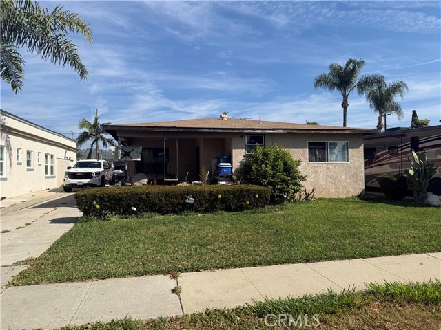 Front Image Thumbnail for CRDW26067562