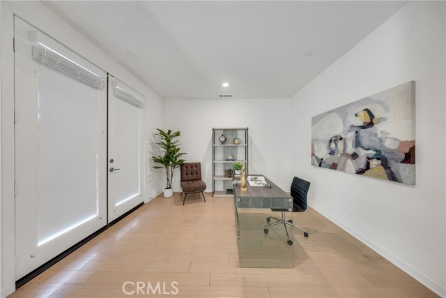 Detail Gallery Image 2 of 12 For 3201 Marigold Cir, Diamond Bar,  CA 91765 - 2 Beds | 2/1 Baths