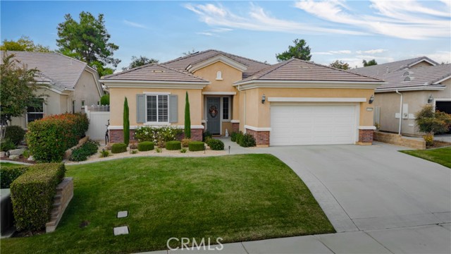 Detail Gallery Image 2 of 36 For 14006 Sandstone Peak, Bakersfield,  CA 93306 - 2 Beds | 2 Baths