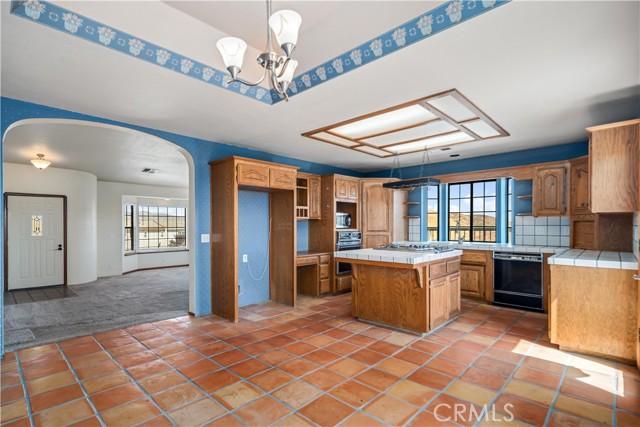 Detail Gallery Image 13 of 40 For 14747 Flintstone Dr, Lake Elizabeth,  CA 93532 - 3 Beds | 2 Baths