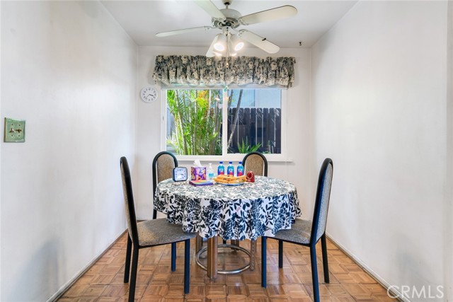 1242 N Dalton Avenue, Azusa CA: https://media.crmls.org/medias/917b11b0-3792-4c31-9538-5a77a4e9b0a8.jpg