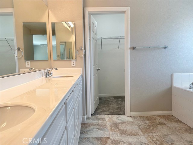 Detail Gallery Image 23 of 51 For 40606 Cartier St, Murrieta,  CA 92563 - 4 Beds | 2/1 Baths