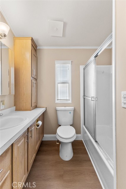 Detail Gallery Image 4 of 66 For 1295 S Cawston Ave #433,  Riverside,  CA 92545 - 1 Beds | 1 Baths