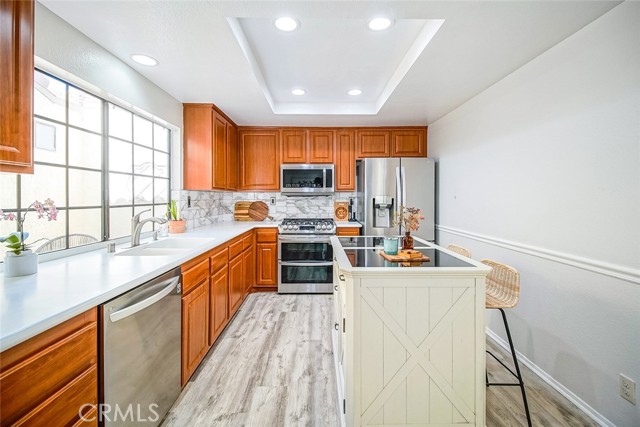 Detail Gallery Image 18 of 67 For 717 Congressional Rd, Simi Valley,  CA 93065 - 3 Beds | 2/1 Baths