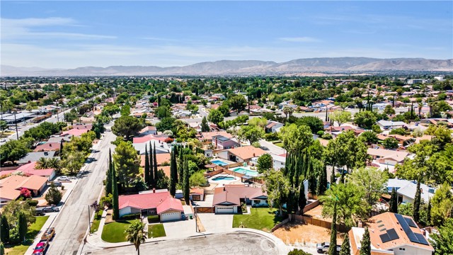 2528 Key Court, Lancaster CA: https://media.crmls.org/medias/917bfc5a-b57b-4f58-82af-4747478d2d3a.jpg