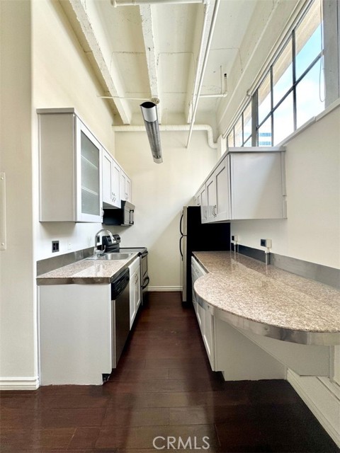 Detail Gallery Image 5 of 8 For 312 W 5th St #426,  Los Angeles,  CA 90013 - 1 Beds | 1 Baths