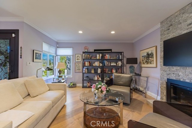 Detail Gallery Image 12 of 48 For 2805 Shoreview Cir, Westlake Village,  CA 91361 - 2 Beds | 2 Baths