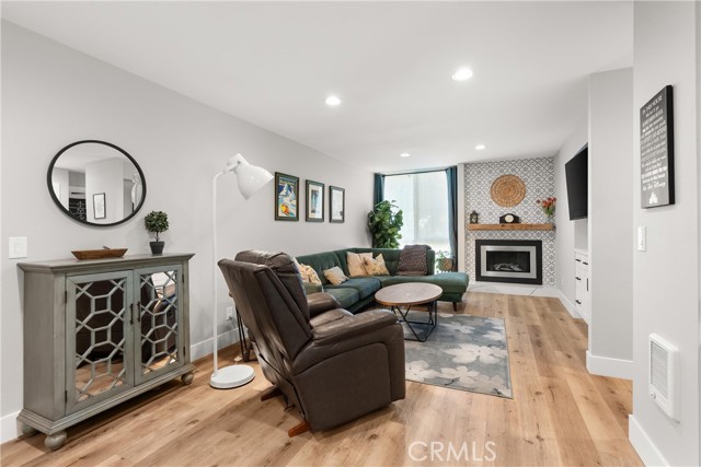 3605 W Hidden Lane, Rolling Hills Estates CA: https://media.crmls.org/medias/917ccda9-b323-4d23-bdc7-c2125f0c2838.jpg