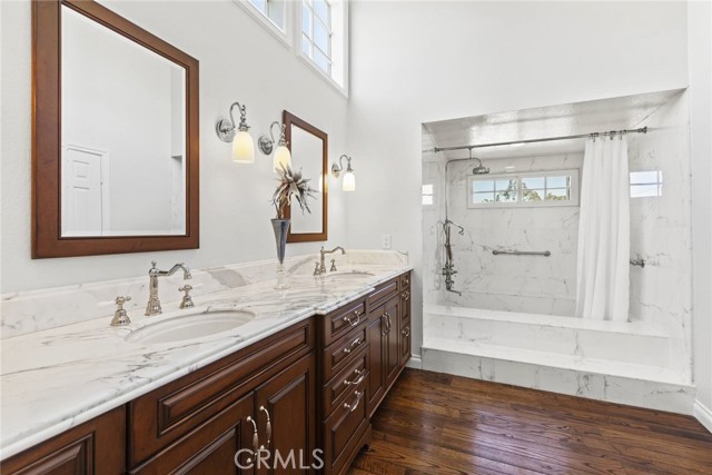 917d3366 7ccc 490c A103 0cb46389f8b9