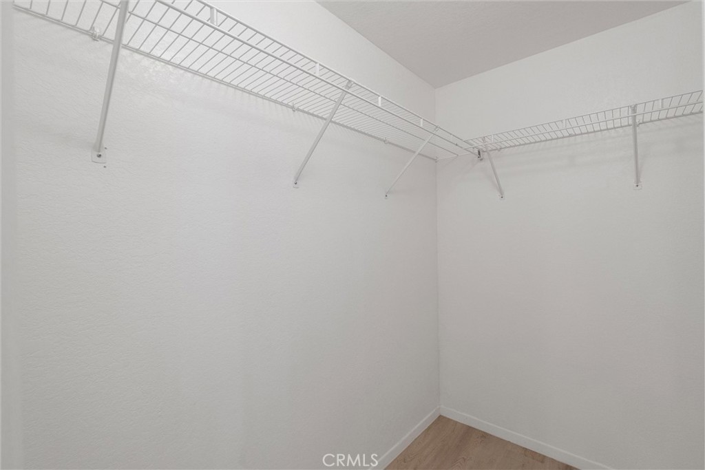 https://media.crmls.org/medias/917d8eb9-36b6-40f4-aafd-cc81a8545d4a.jpg?preset=X-Large