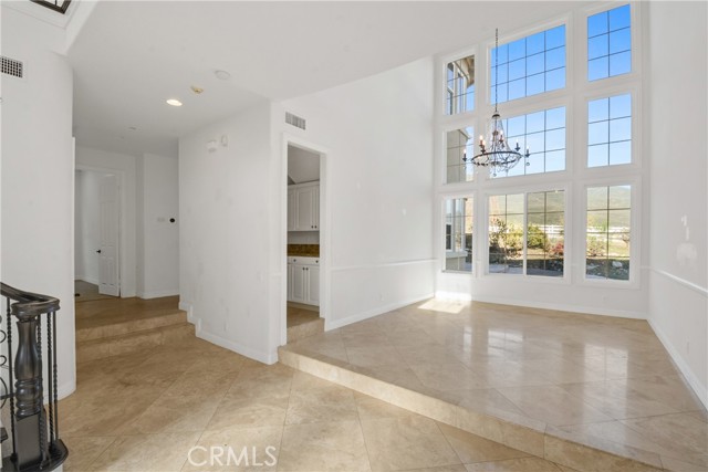 4925 Lone Acres Court, Rancho Cucamonga CA: https://media.crmls.org/medias/917eaecf-0e7c-4cb6-90a6-ef0c00ea0fce.jpg