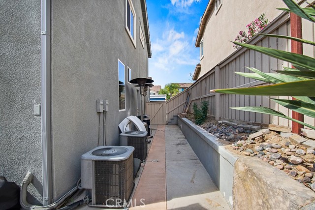 Detail Gallery Image 43 of 44 For 23632 Coast Live Oak, Murrieta,  CA 92562 - 6 Beds | 3 Baths