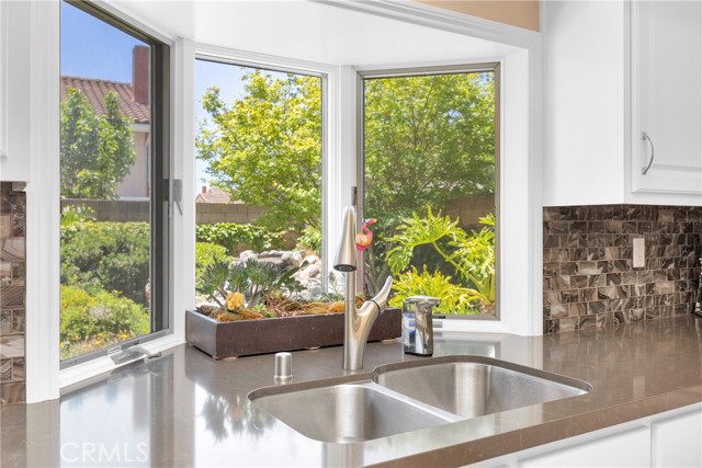 13614 Destino Place, Cerritos CA: https://media.crmls.org/medias/917f0676-d271-4dac-aa85-d1e4c0b22111.jpg