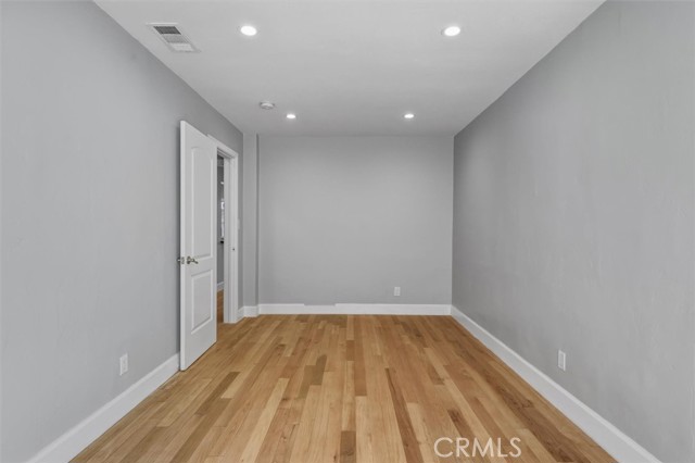 Detail Gallery Image 23 of 43 For 807 Cota, Torrance,  CA 90501 - 2 Beds | 1 Baths