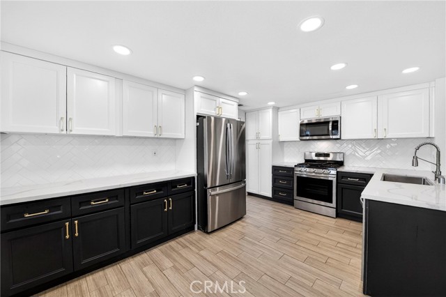 Front Image Thumbnail for CRTR25265591