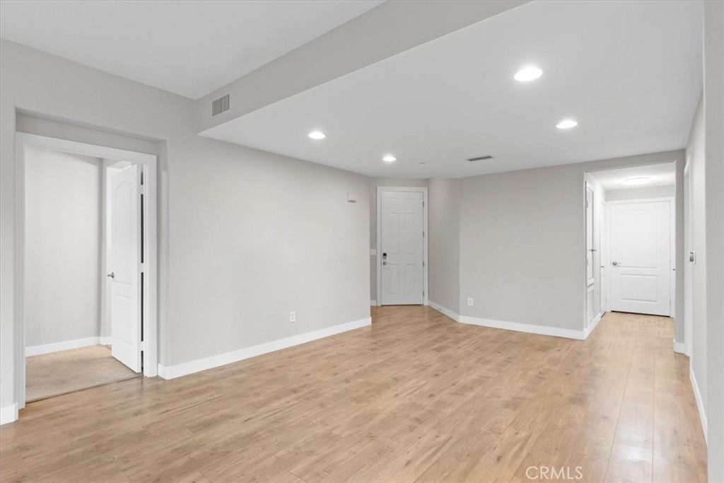 MLS #SW25223301 image #8