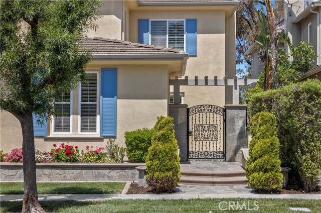 9 Whitford, Irvine CA: https://media.crmls.org/medias/91803a91-4e36-461f-aa25-11dd09848e67.jpg