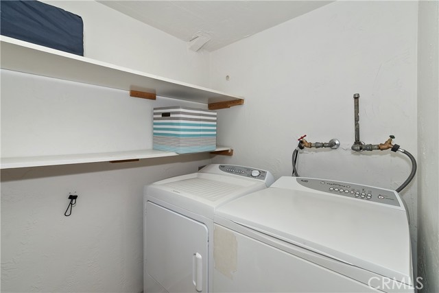 Detail Gallery Image 28 of 36 For 861 Thrush, Big Bear Lake,  CA 92315 - 3 Beds | 2 Baths