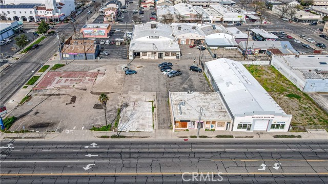 1616 Martin Luther King Jr Way, Merced, California 95340, ,Commercial Lease,For Rent,1616 Martin Luther King Jr Way,CRMC24045105