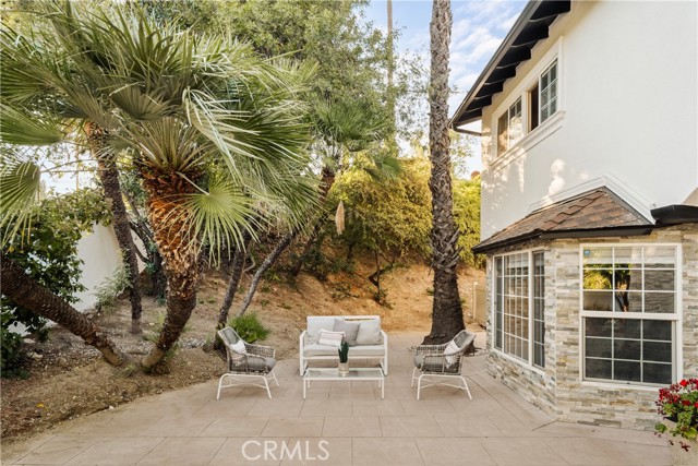20286 Allentown Drive, Woodland Hills CA: https://media.crmls.org/medias/9180e839-a201-4043-a0e2-382d7909809c.jpg