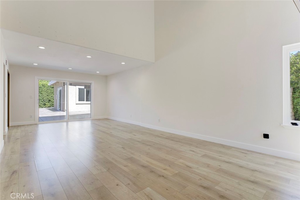 MLS #GD26148508 image #6