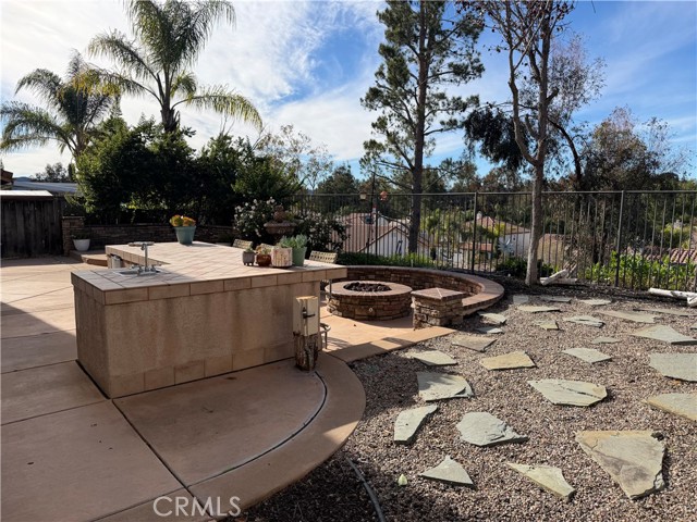 Detail Gallery Image 25 of 31 For 30816 Point Woods Ct, Temecula,  CA 92591 - 4 Beds | 2/1 Baths