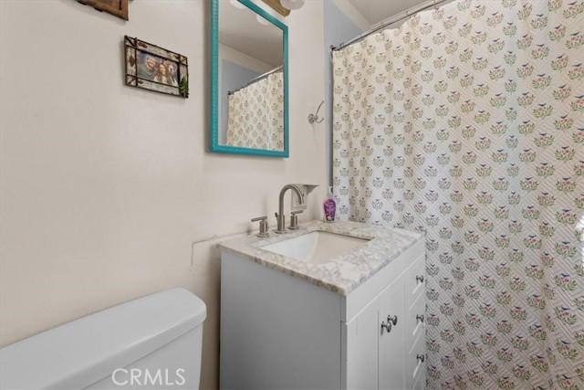 Detail Gallery Image 12 of 30 For 1044 Sierra Ave, Big Bear City,  CA 92314 - 3 Beds | 1 Baths