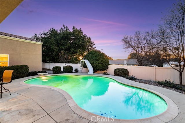 Detail Gallery Image 5 of 65 For 4683 Viaggio Cir, Jurupa Valley,  CA 92509 - 4 Beds | 2/1 Baths