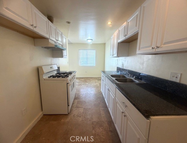 Detail Gallery Image 7 of 17 For 10553 Poplar St, Loma Linda,  CA 92354 - 2 Beds | 1 Baths