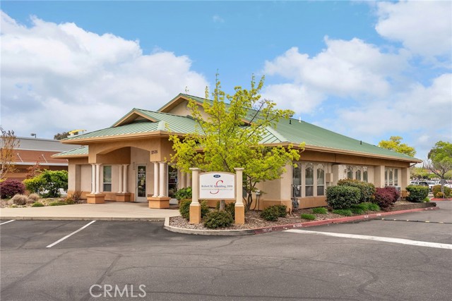 2535 Ceanothus Avenue, Chico, California 95973, ,Commercial Lease,For Rent,2535 Ceanothus Avenue,CRSN25081947