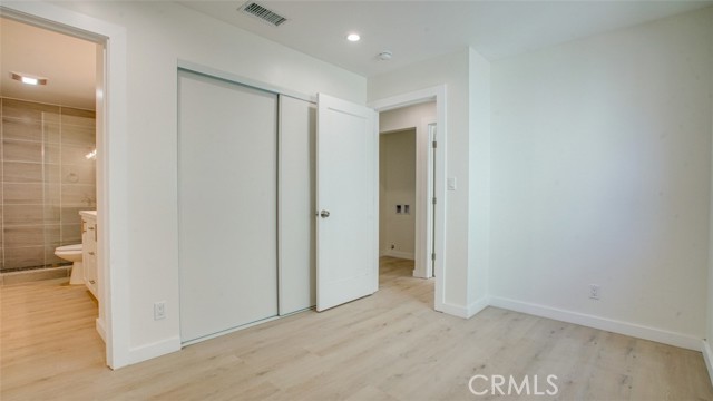 5903 Bonsallo Avenue, Los Angeles CA: https://media.crmls.org/medias/91851bfd-2d04-472a-bbf9-b12d7941c972.jpg