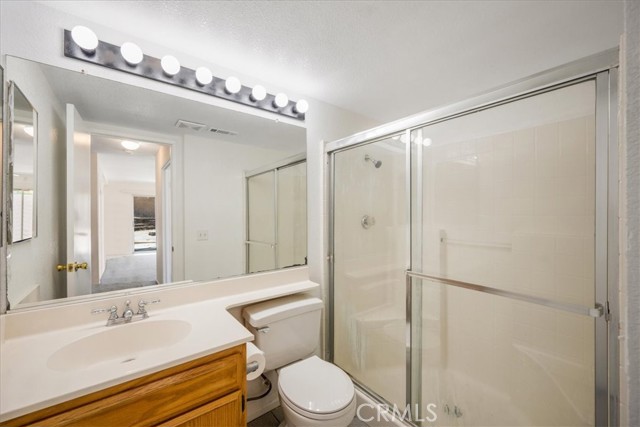 881 Sussex N, San Jacinto CA: https://media.crmls.org/medias/9185d590-ce0e-40ce-9035-6f24787316be.jpg