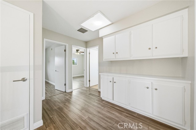 Detail Gallery Image 29 of 57 For 11717 Garden Grove Bld, Garden Grove,  CA 92843 - 3 Beds | 2/1 Baths