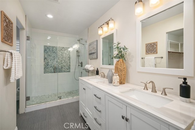 27692 Motherlode Court, Laguna Niguel CA: https://media.crmls.org/medias/91868b72-5063-496c-98bf-28c8de7cfb38.jpg