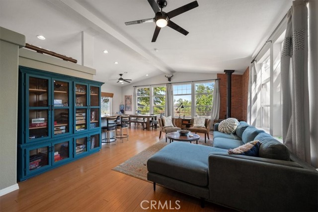 5990 Sunny Glen, Paso Robles CA: https://media.crmls.org/medias/91869618-9db6-4091-b266-ca6bdb84a887.jpg