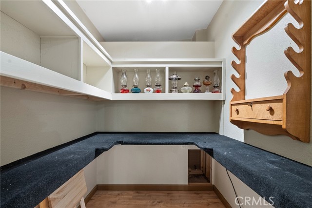 Image 36 of 67 For 2921 Bohemia Avenue