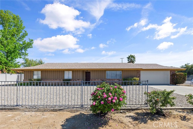 Detail Gallery Image 3 of 43 For 41715 Stetson Ave, Hemet,  CA 92544 - 3 Beds | 2 Baths