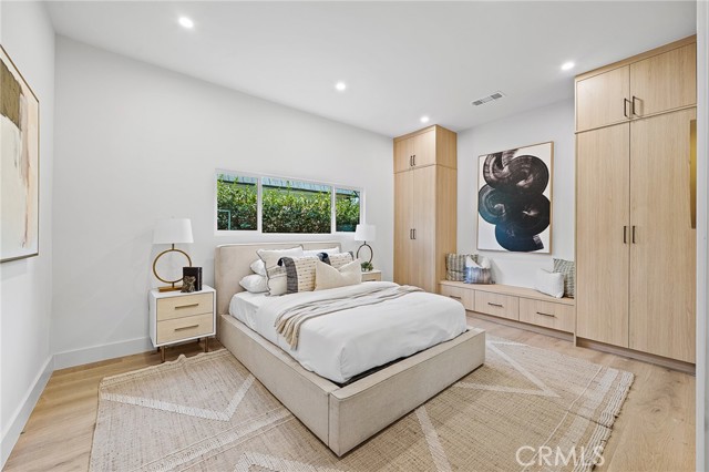 5157 Woodley Avenue, Encino CA: https://media.crmls.org/medias/9188d0bf-6ae3-4732-a026-afadb9df67fe.jpg