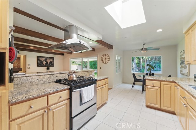 Detail Gallery Image 20 of 41 For 4482 Don Miguel Dr, Los Angeles,  CA 90008 - 2 Beds | 1/1 Baths