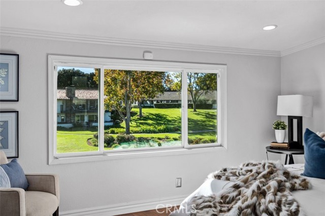 Detail Gallery Image 17 of 32 For 525 Vista Flora, Newport Beach,  CA 92660 - 3 Beds | 2/1 Baths